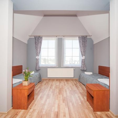Hotel Ada Wiekszyce Экстерьер фото